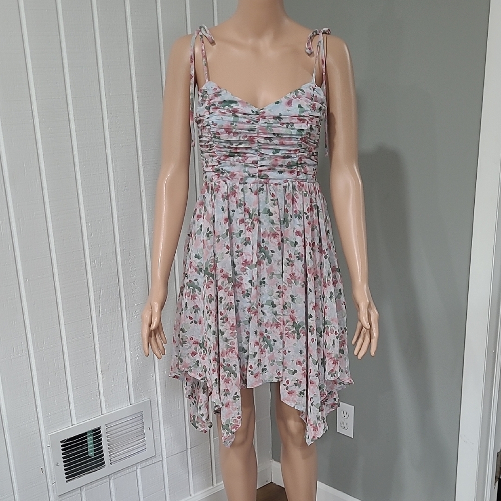 Floral Sleeveless Dress